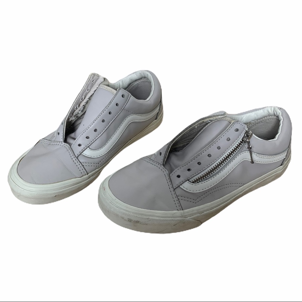 Vans gray and white low top zipper vans